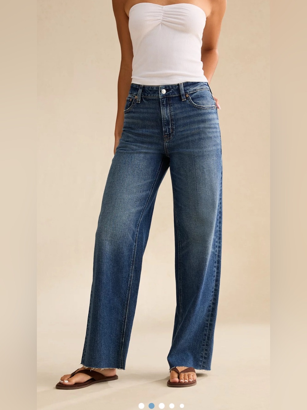 AE Suoer High-Rise Baggy Wide Leg Women’s Jeans